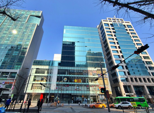 케이스퀘어홍대 사진 #2